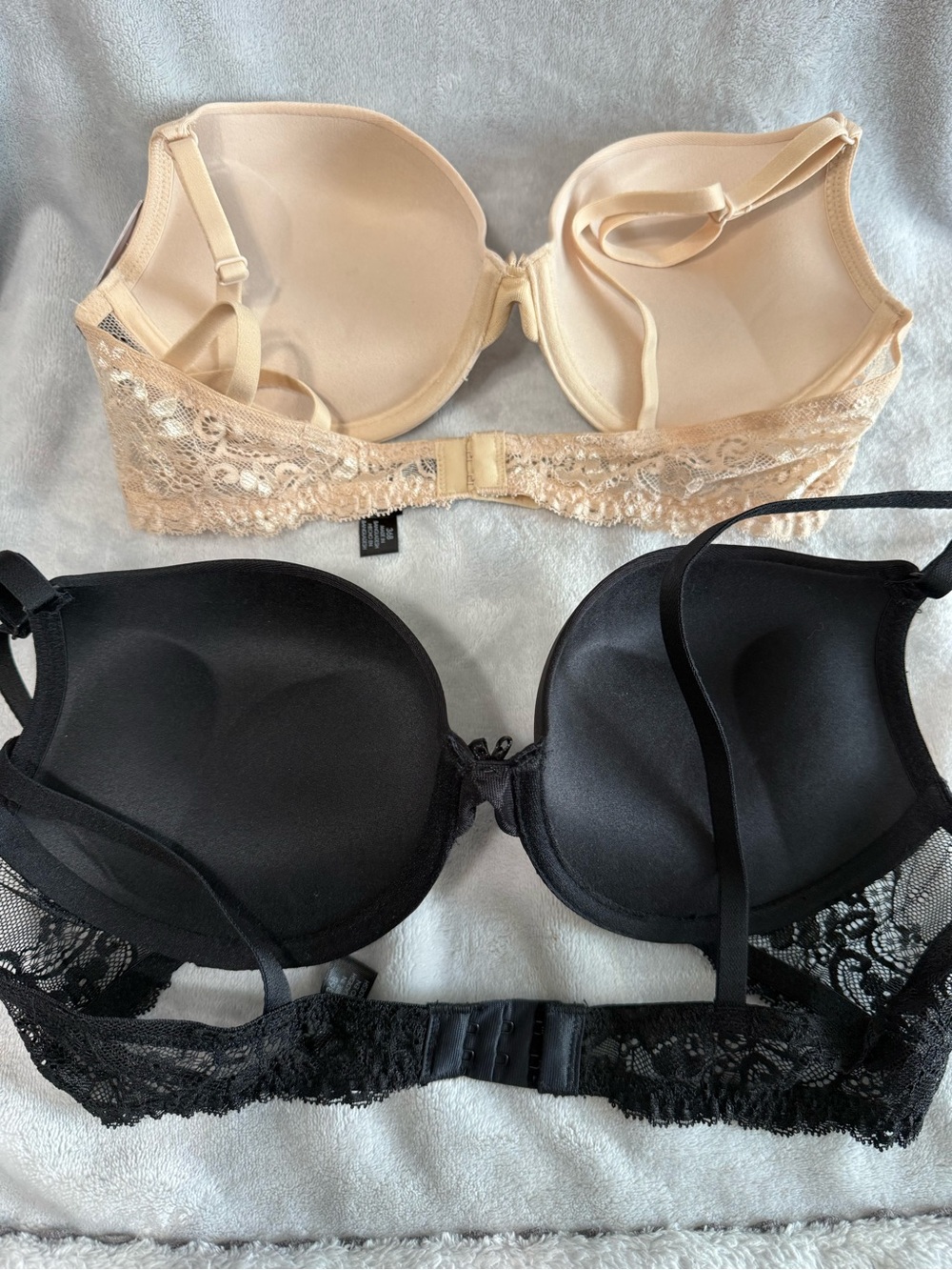 Smart and Sexy Women’s Lace Trim T-Shirt Bras - Nude and Black - Picture 5 of 5